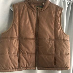 Liz Claiborne vest (Golf collection)